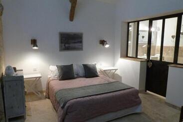 ベッドアンドブレックファースト Chambres D Hotes Le Plassalou