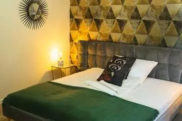 ベッドアンドブレックファースト Székely Fogadó Self Check In Hotel Guesthouse