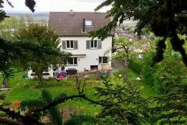 Majatalo Guntli’s Family Guesthouse