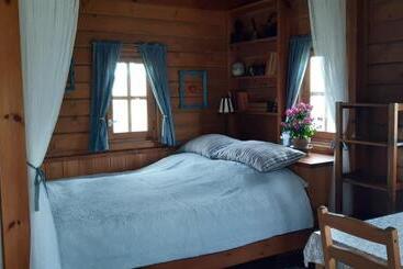 ペンション Kiskemence Vendégház Szatta