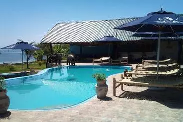 Resort Serenity On The Lake