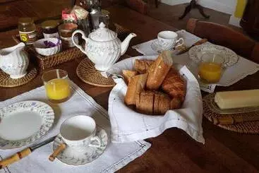 Aamiaismajoitus (B&B) Maison De Charme En Forêt De Fontainebleau