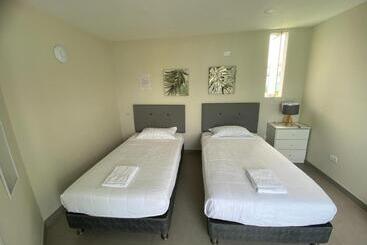 Отель Bungalow Jatun Mama