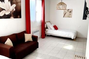 Пансион Les Trois Cèdres