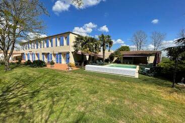 Pensió Les Trois Cèdres