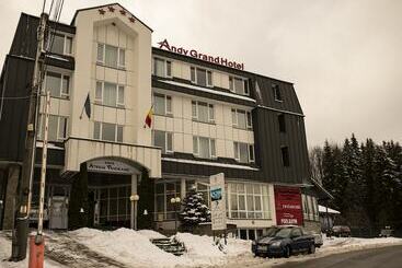 Atrium Panoramic Hotel & Spa