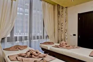 هتل Galeon Residence & Spa