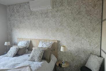 ベッドアンドブレックファースト Chez Marianne