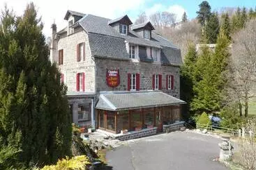 ベッドアンドブレックファースト Le Pont Du Roy