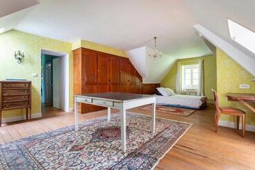 مبيت وإفطار Parc De Lesseps