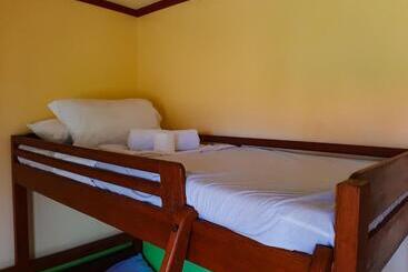 بنسيون Marianne S Guest House