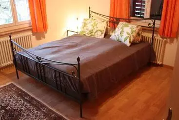 ユースホステル B&b Stirnimann