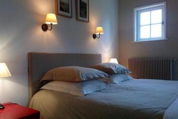 Bed and Breakfast Chambre D Hotes De La Vallee