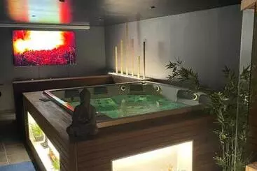 ベッドアンドブレックファースト Linfinity