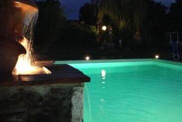 Bed and Breakfast Tonini House