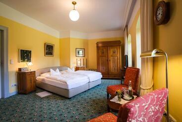 ホテル Das Gutshaus Solzow Mecklenburgische Seenplatte Müritz