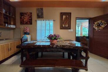 Pension Dahilayan Comfy Cabin