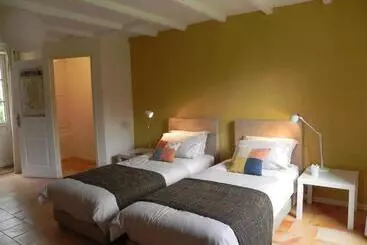 Bed and Breakfast Au Son Du Jardin Poitevin