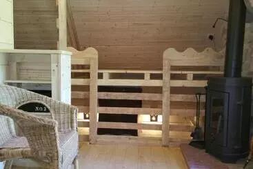 Aamiaismajoitus (B&B) Chambres D`hôtes Le Plessis à Broye