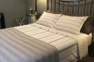 Bed and Breakfast Chez Montiz