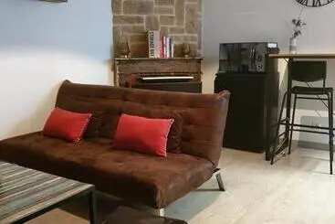 Bed & Breakfast Suite Privé Dans Maison De Village