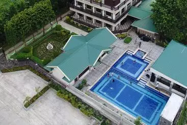 Villa Esmeralda Bryan S Resort Hotel And Restaurant