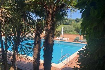 Aparthotel Rea Villa