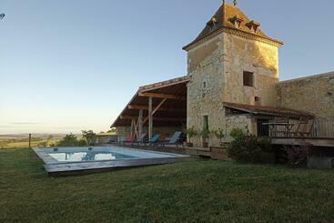 ベッドアンドブレックファースト Pigeonnier De Sabaillan