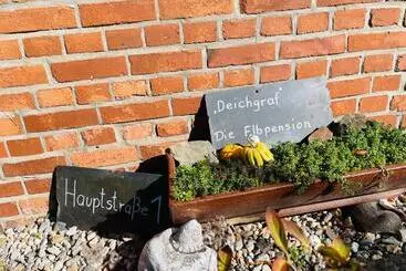 Deichgraf „die Elbpension“