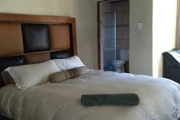 Pension Tafreeh Retreats