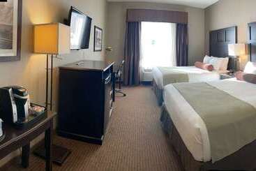 ホテル Best Western Plus Okotoks Inn & Suites