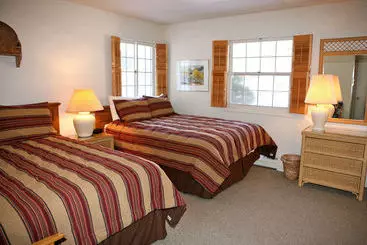 هتل Fawn Valley Inn