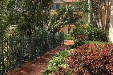 דירה Town Beach Beachcomber Resort