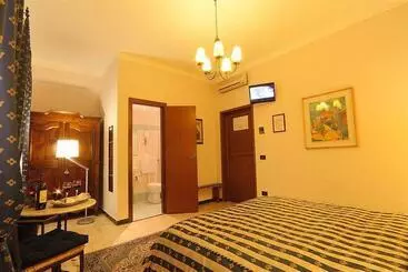 تختخواب و صبحانه Badia Fiorentina