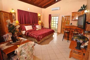 تختخواب و صبحانه Native Abode