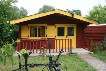 Bed and Breakfast Chalet Aux Pied Des Vignes