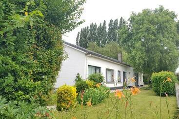 Mary S Poppies Bed & Breakfast