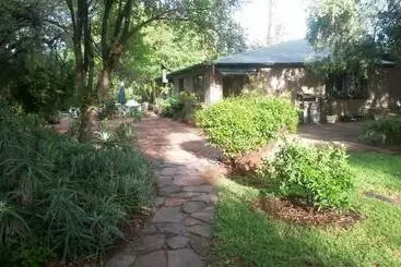 Majatalo Angela S Guest House