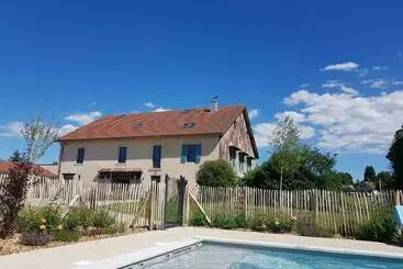 ペンション La Pause ô Logis