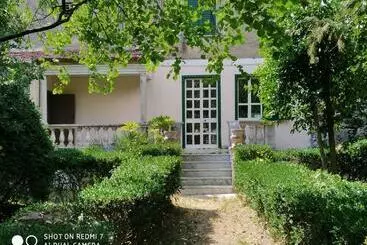 ベッドアンドブレックファースト Il Giardino Di Emilia