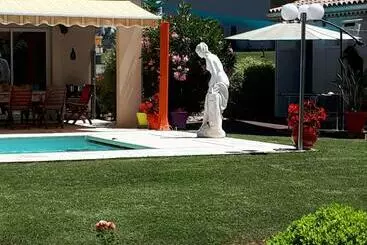 ベッドアンドブレックファースト La Chênaie