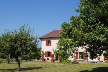 بنسيون L Ancienne Cure