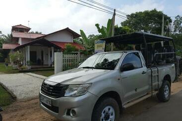 Pension Lakwin Guest Wilpattu