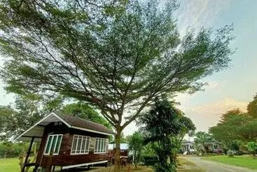 Lomakeskus ผาผึ้ง Neverland