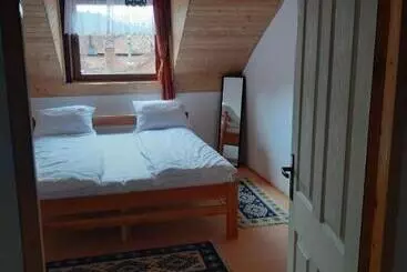 Majatalo Casa Izbuc