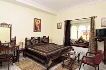 Отель Janak Palace