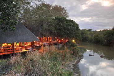 Hotel Thornybush Waterside Lodge