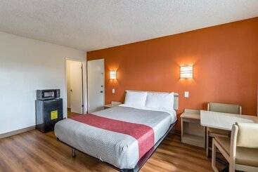 Motel 6 Beaverton, Or