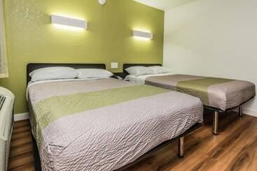 Motel 6 Fort Worth, Tx  North