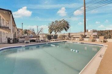 Motel 6 Austin, Tx   Airport   South